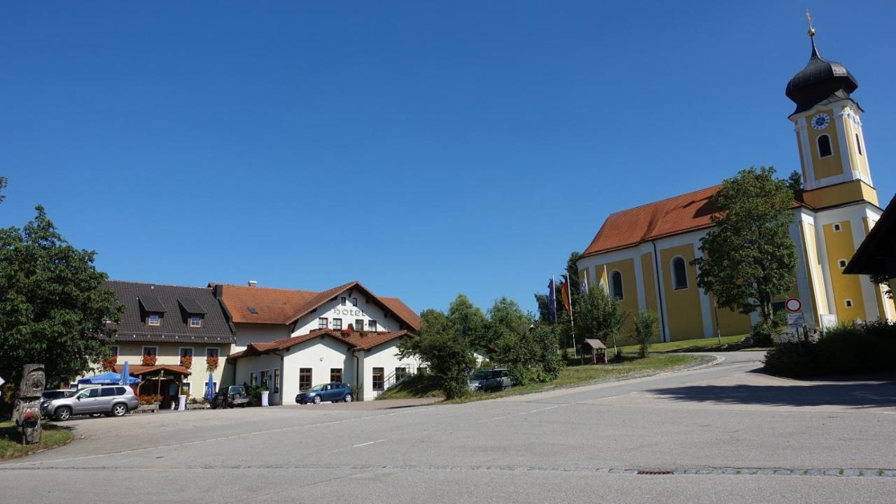 Отель Lindenhof Hetzenbach Zell Экстерьер фото
