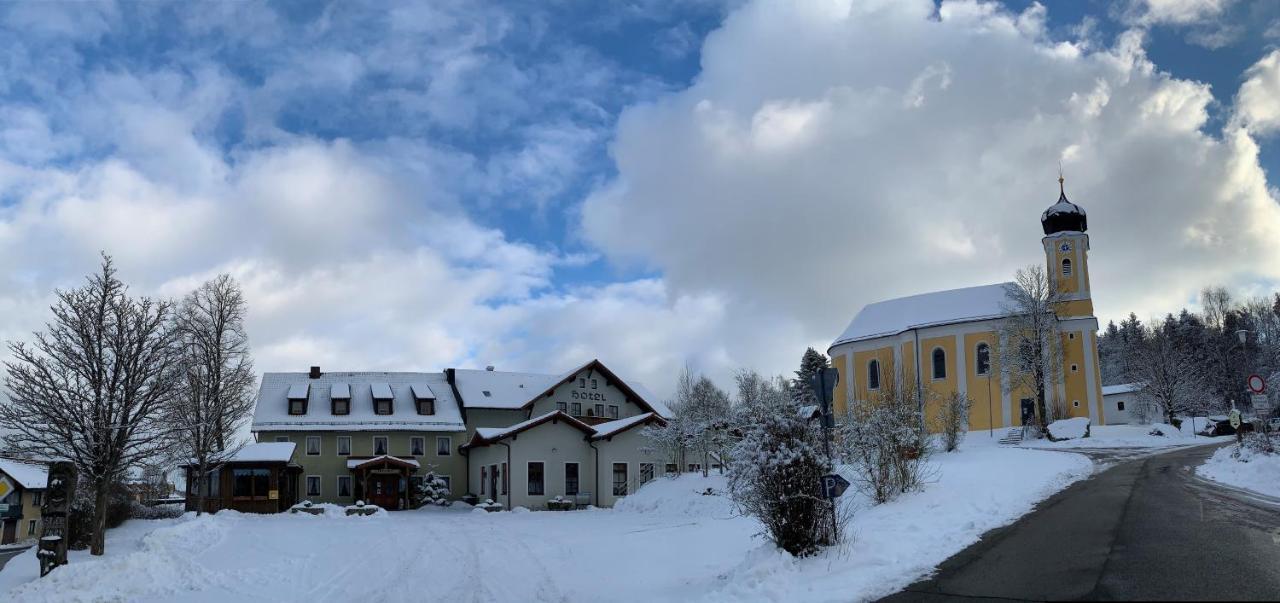 Отель Lindenhof Hetzenbach Zell Экстерьер фото
